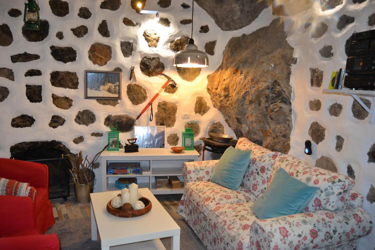 Casa Cueva El Pedregal Tejeda Villa Екстериор снимка